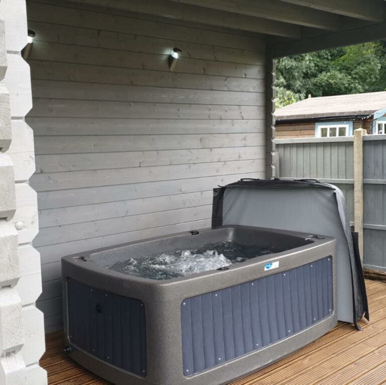 RotoSpa DuoSpa S240 Hot & Cold Tub